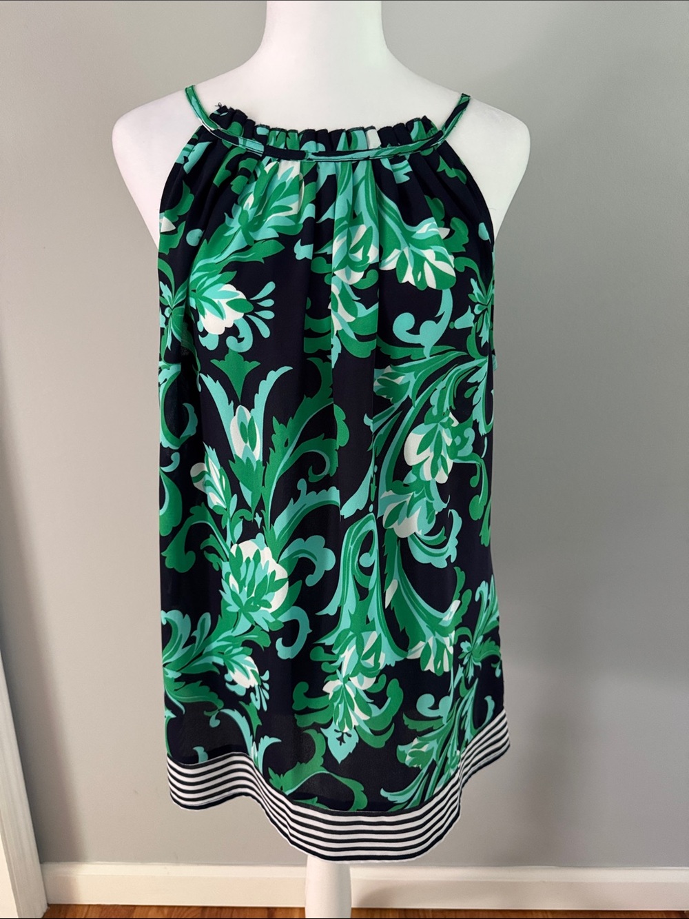 Green And Navy Floral Print Halter Tank Top Sz M